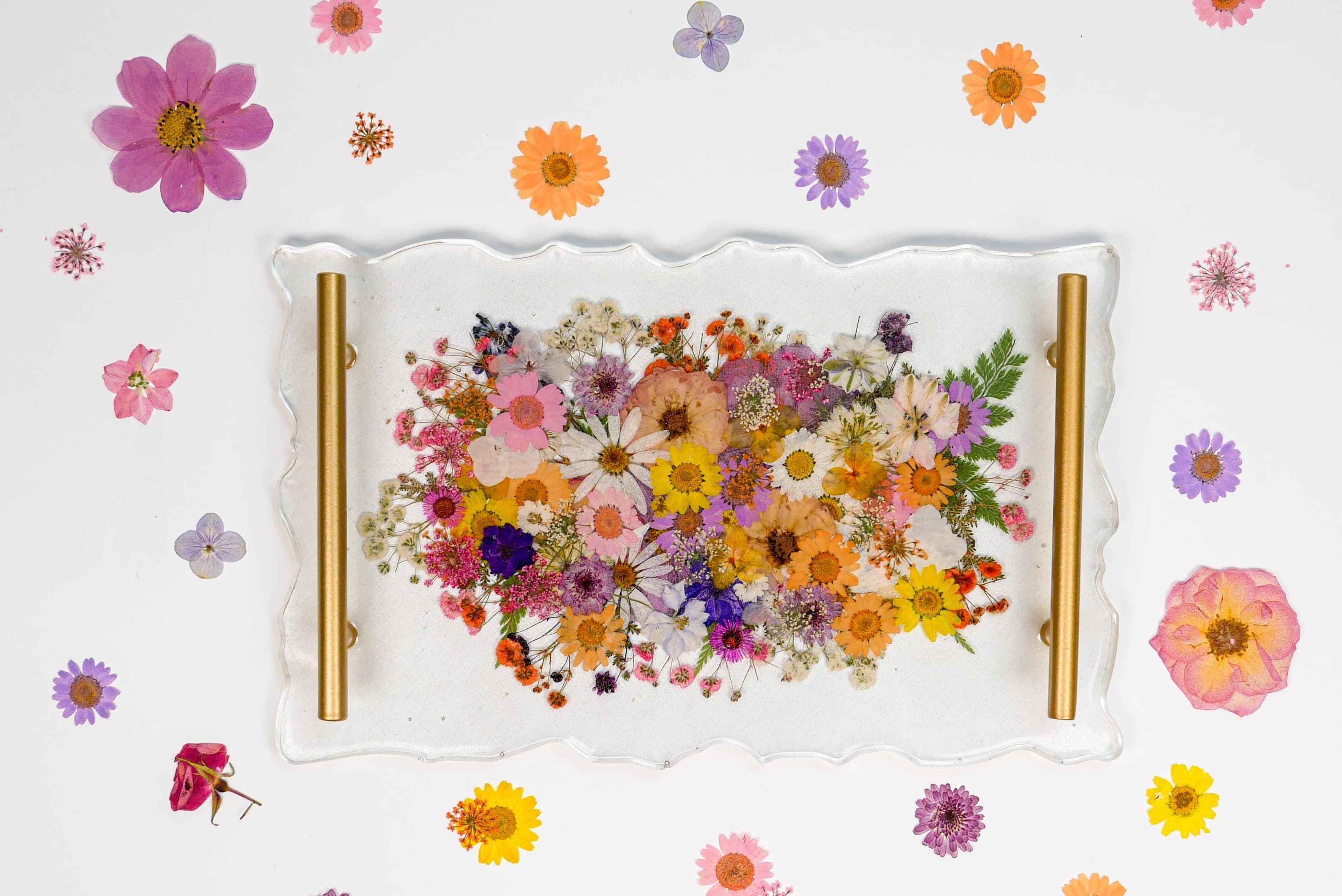 Pressed Flower Resin Serving Tray
