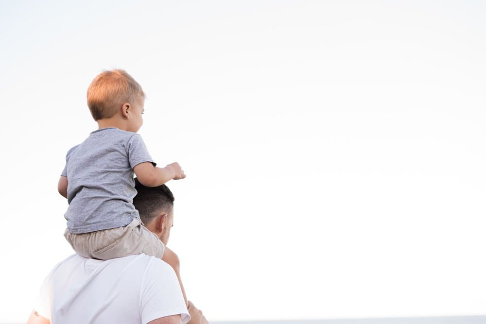 10+ Fun Activities To Celebrate Father's Day At Work