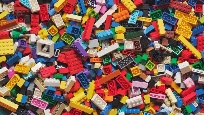 10 Fun And Engaging Virtual Icebreaker Games For Teams